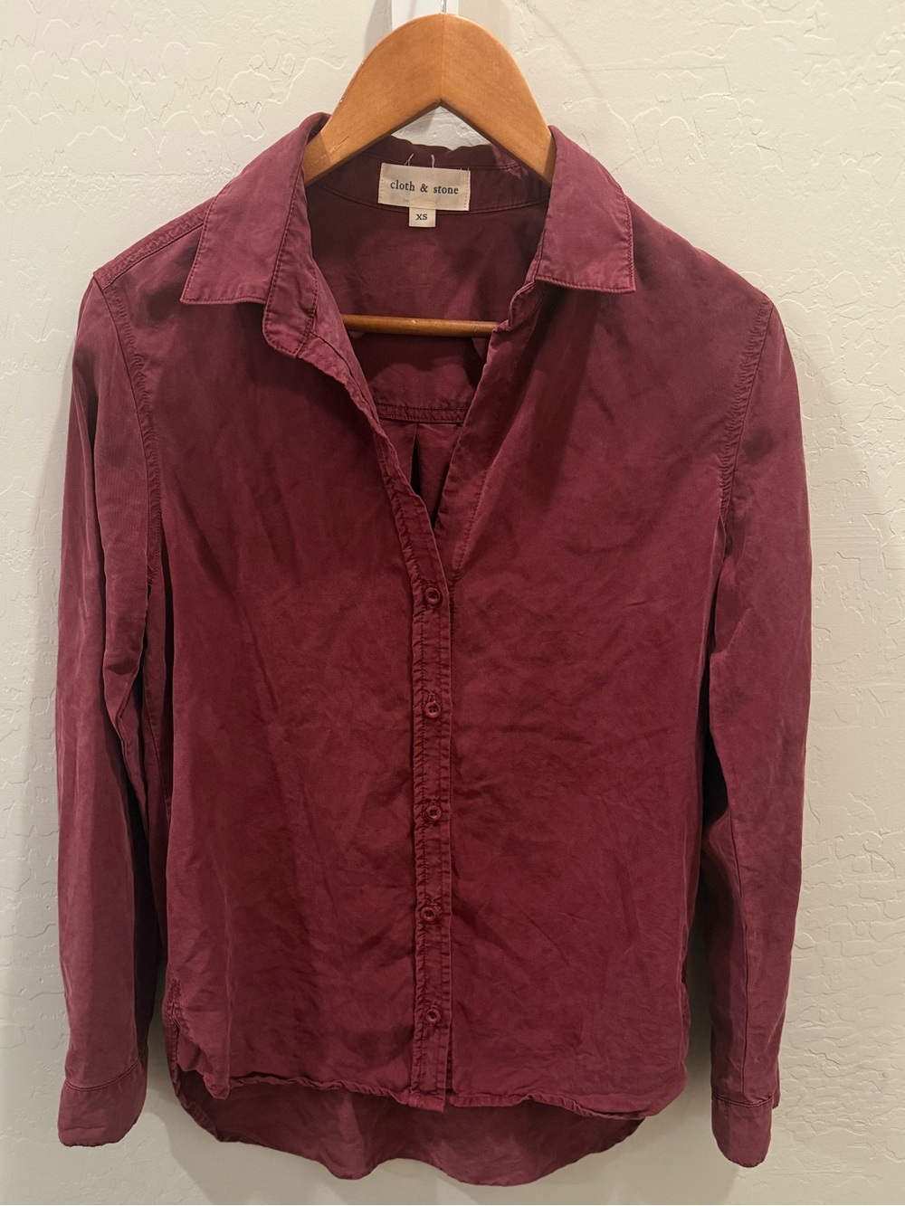 Cloth & Stone Burgundy Tencel Button Down Shirt - Size XS